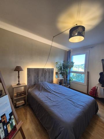 T4 81 m2 Toit Terrasse 26m2 + balcon 12m2 St Marcel