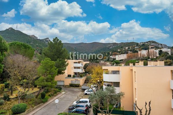 T4 81 m2 Toit Terrasse 26m2 + balcon 12m2 13011