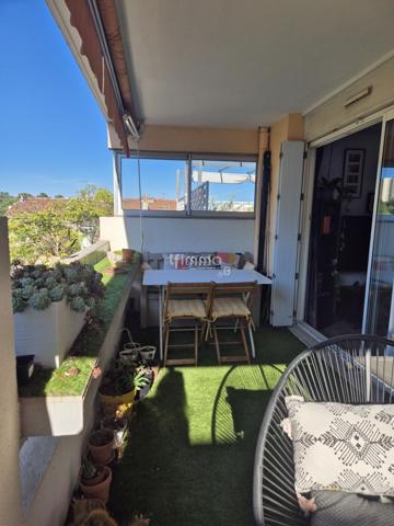T4 81 m2 Toit Terrasse 26m2 + balcon 12m2 St Marcel