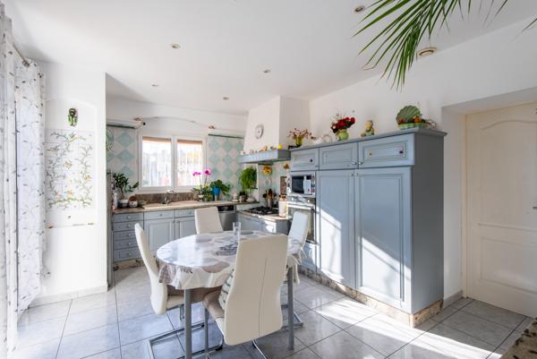 Viager occupé - La Bouilladisse 13 - Maison avec studio indépendant et piscine