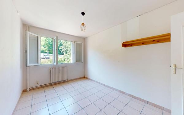 Appartement à vendre    4 pièces • 75,20 m2 Irigny
