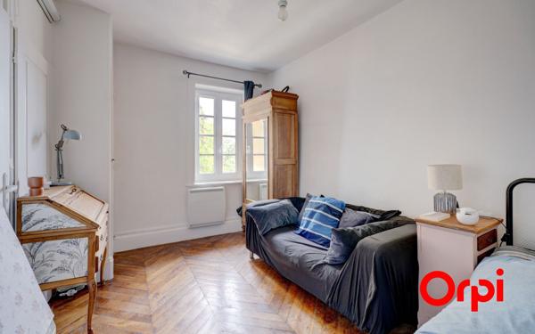 Appartement à vendre    2 pièces • 25 m2 Lyon 5