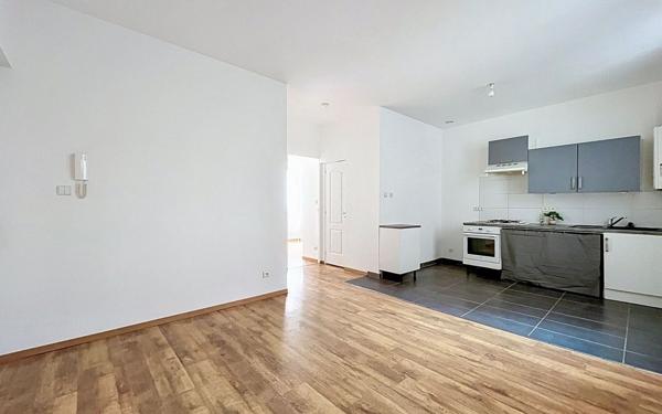 Appartement à vendre    3 pièces • 49,25 m2 Valence