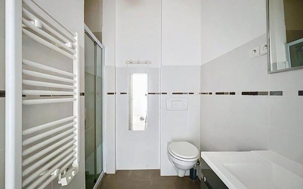 Appartement à vendre    3 pièces • 49,25 m2 Valence