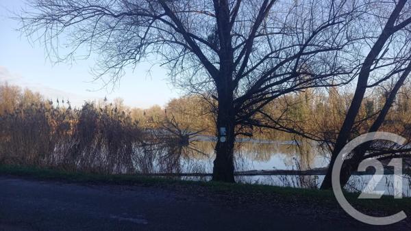 Immeuble à vendre  900 m2 CUISERY - 71