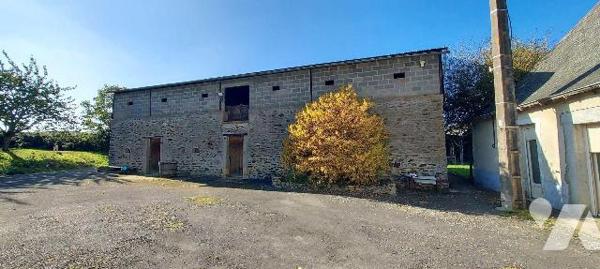 Maison à Vendre à Château-Gontier-sur-Mayenne (53200) en Mayenne (53)

Cette maison dispose d...