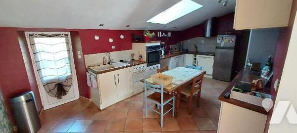 Maison à Vendre à Château-Gontier-sur-Mayenne (53200) en Mayenne (53)

Cette maison dispose d...