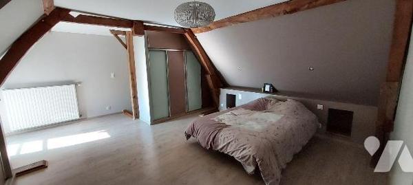 Maison à Vendre à Château-Gontier-sur-Mayenne (53200) en Mayenne (53)

Cette maison dispose d...