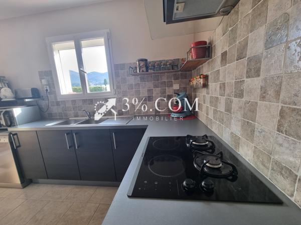 Villa 4 pièce(s) 2 chambre(s) 101 m²