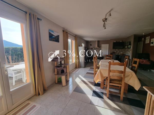 Villa 4 pièce(s) 2 chambre(s) 101 m²