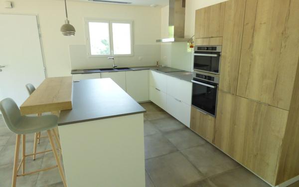 Maison à vendre    4 pièces •  Urcuit