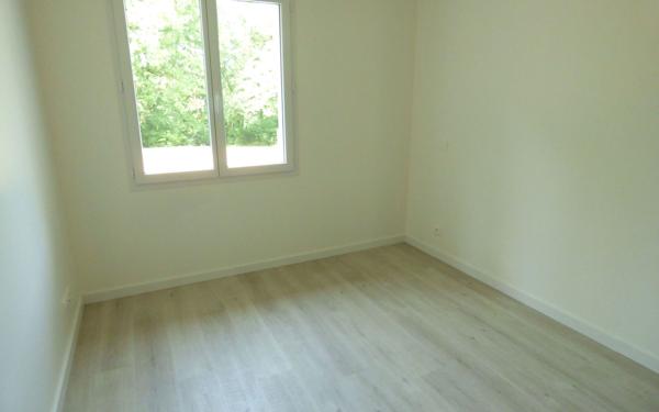 Maison à vendre    4 pièces •  Urcuit