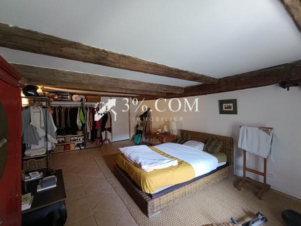 Appartement 3 pièce(s) 2 chambre(s) 176 m²