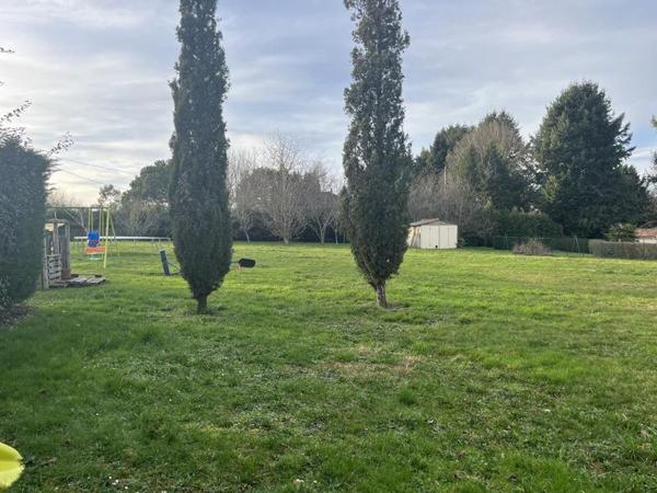 Maison à vendre |  Thiviers |  6 pièces | 160 m²