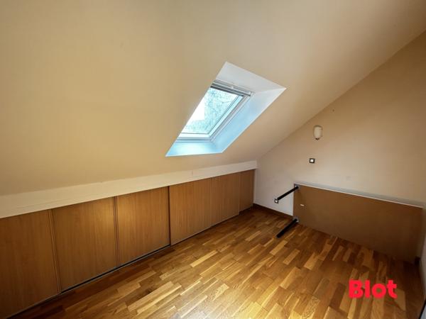 Maison 4 pièce(s)