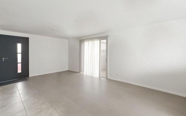 Maison à vendre    5 pièces • 98,90 m2 Plaisance-du-Touch