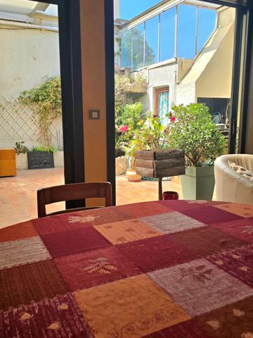 Les baumettes (13009) Maison 100m2, rooftop, jardin,garage .
