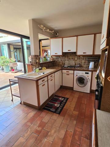 Les baumettes (13009) Maison 100m2, rooftop, jardin,garage .