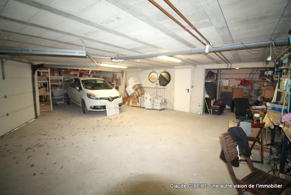 Frontignan (34110) Appartement T4/T5 de 107 m2 sur deux niveaux + garage 70 m2 + jardin à Frontignan