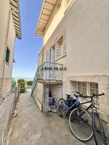 Saint-Palais-sur-Mer (17420) Villa 8 pièces d'environ 164 m2 quartier tres recherche face à l'océan