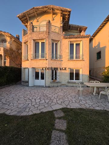 Saint-Palais-sur-Mer (17420) Villa 8 pièces d'environ 164 m2 quartier tres recherche face à l'océan