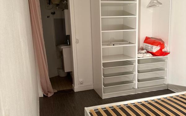 Appartement à vendre    2 pièces • 29,01 m2 Drancy