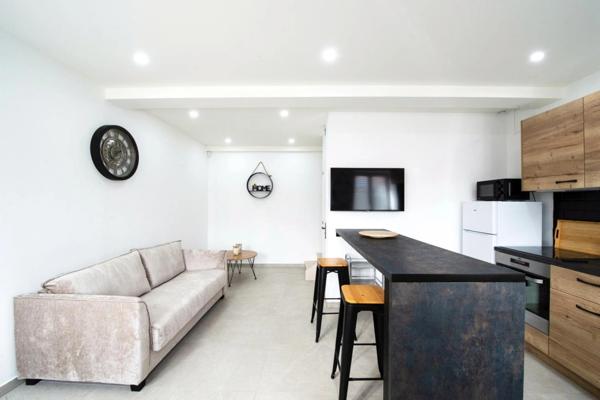 Maison de ville à vendre, 70m², 3 pièces, FRANCHEVILLE LE BAS (69340)