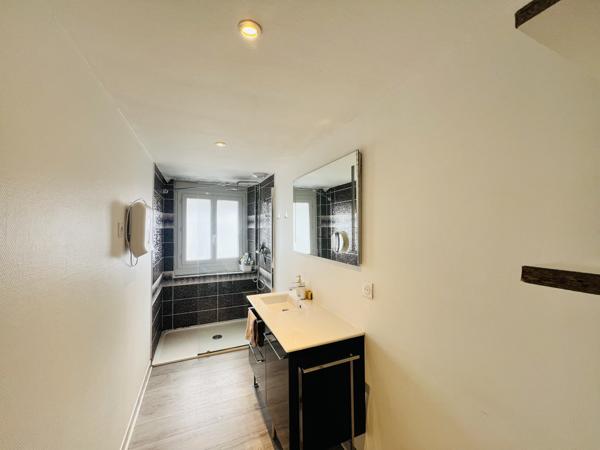 Immeuble 8 pièces - 161 m² Exclusivité