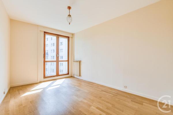 Appartement F5 à vendre  5 pièces - 107 m 2   PARIS  - 75013