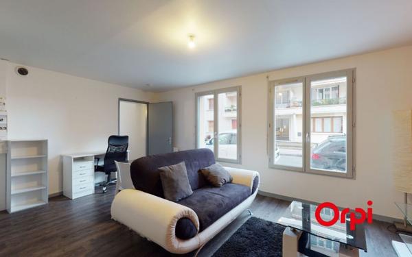 Appartement à louer    2 pièces • 34,10 m2 Lyon 8