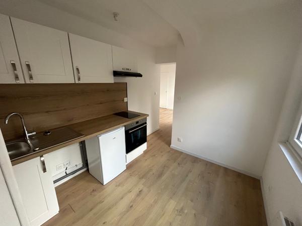 Studio de 26 m² rénové - CALAIS QUARTIER VAUXHALL