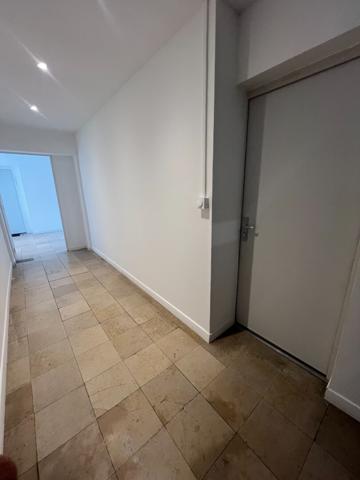 Studio de 26 m² rénové - CALAIS QUARTIER VAUXHALL