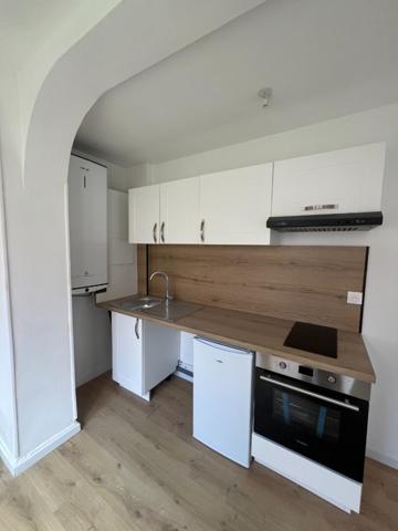 Studio de 26 m² rénové - CALAIS QUARTIER VAUXHALL