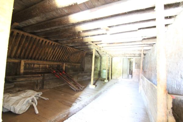À Vendre : Ancien Corps de Ferme à Rénover -secteur recherché de Thônes (74)