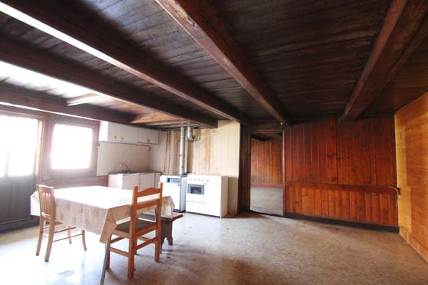 À Vendre : Ancien Corps de Ferme à Rénover -secteur recherché de Thônes (74)