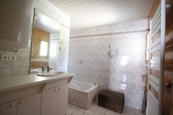 À Vendre : Ancien Corps de Ferme à Rénover -secteur recherché de Thônes (74)