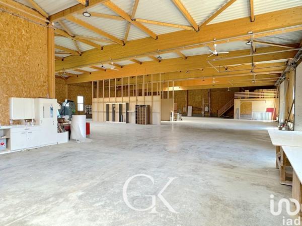 Boutique/Local commercial à vendre 1 177 m² Saint-Clair-de-la-Tour