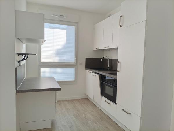 Appartement  HYPER CENTRE La Roche Sur Yon T2 42 m2