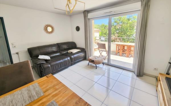 Appartement à vendre    2 pièces • 37,62 m2 Bouc-Bel-Air