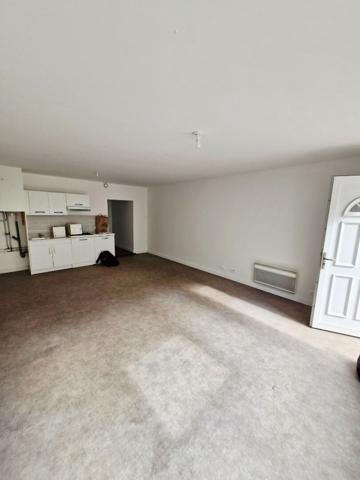 Appartement à LOUER F2 entièrement refait à neuf sur CLOUANGE