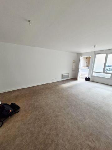 Appartement à LOUER F2 entièrement refait à neuf sur CLOUANGE