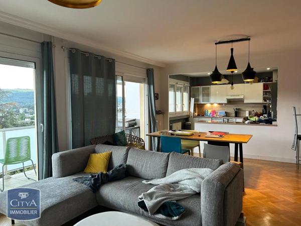 Appartement à louer 5 pièces 92.62m²