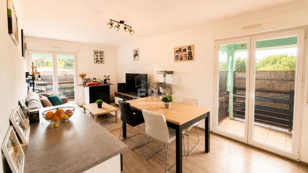 Appartement T2 1er et dernier étage - proches commerces - au calme