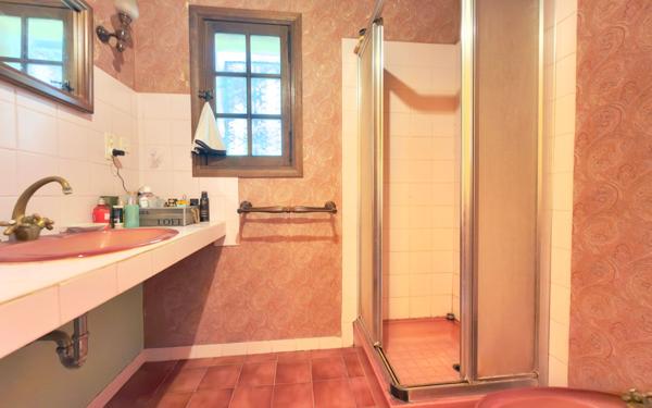 Maison à vendre    6 pièces • 203 m2 Cornillon-Confoux