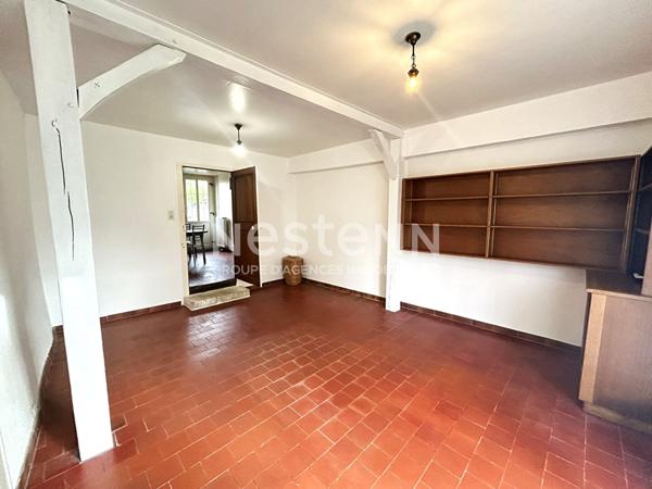 MAISON DE VILLE DE PLAIN-PIED 2 CHAMBRES SANS TRAVAUX PROCHE COMMERCES CHABRIS (INDRE 36)