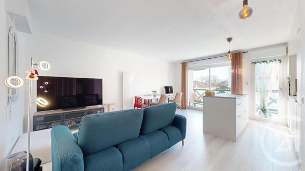 Appartement T2 à vendre  2 pièces - 53,40 m 2   ANGLET  - 64