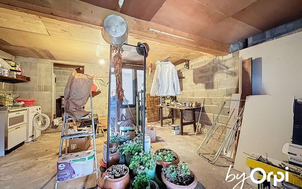 Maison à vendre    5 pièces • 112 m2 Saint-Éloy-les-Mines