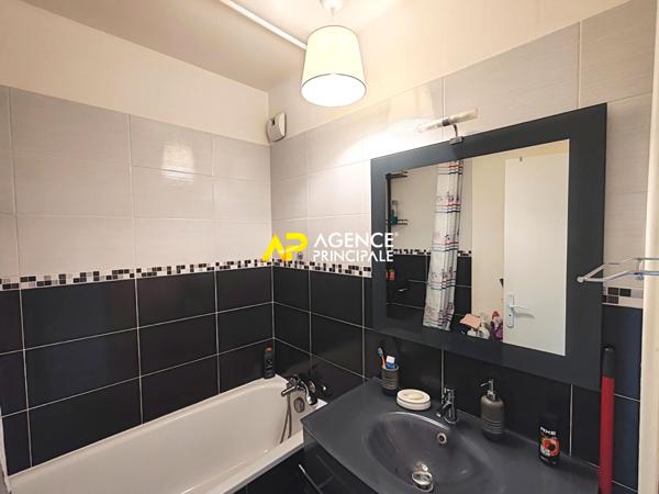 Appartement 2 pièces à Argenteuil - 57 m² €169 000 ** - Référence 4522