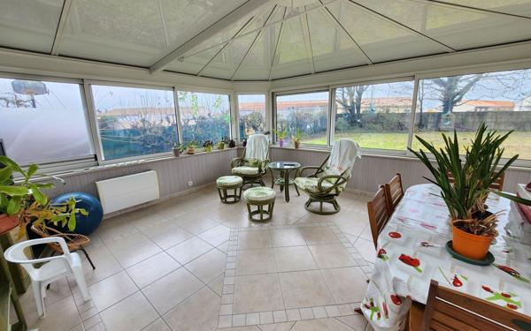 Maison à vendre    5 pièces •  Saint-Philbert-de-Bouaine