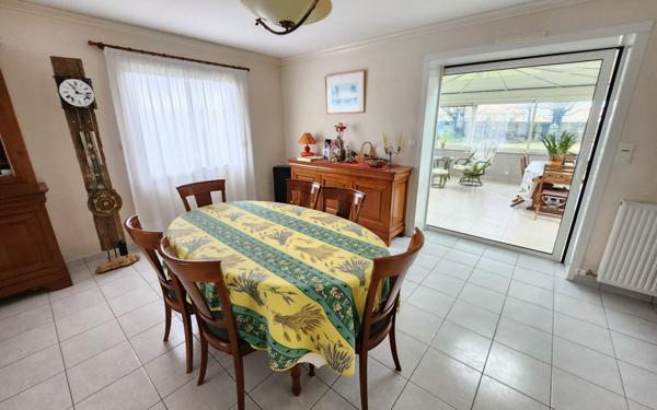 Maison à vendre    5 pièces •  Saint-Philbert-de-Bouaine